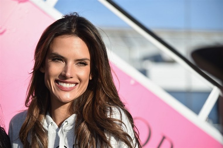 Victorias Secret Fashion Show London 2014 